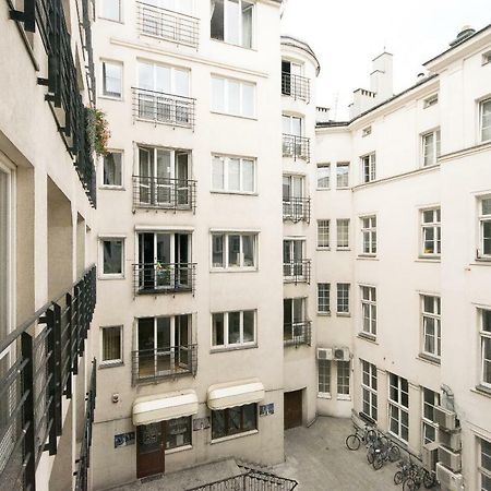 Spacious Apartment In Old Town P4You Pl Cracovia Esterno foto