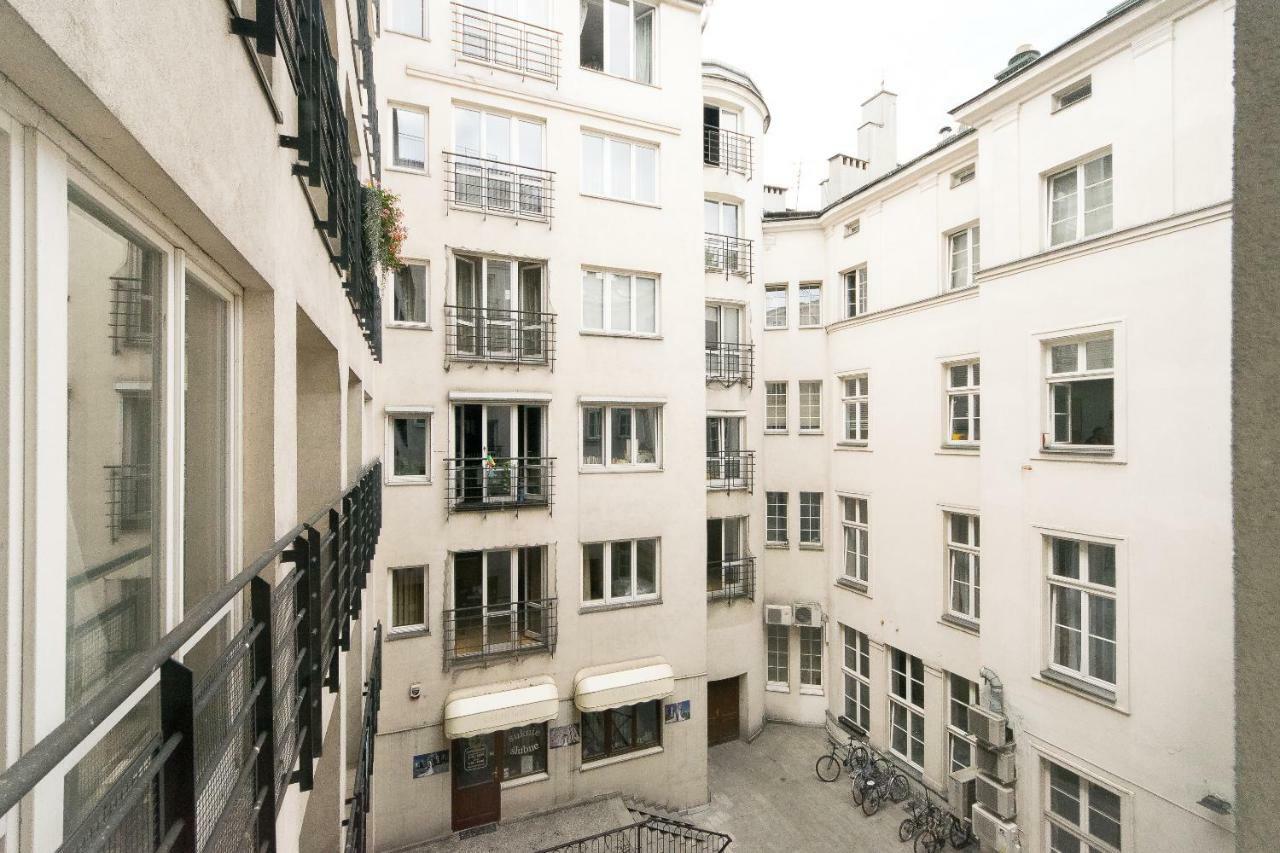 Spacious Apartment In Old Town P4You Pl Cracovia Esterno foto